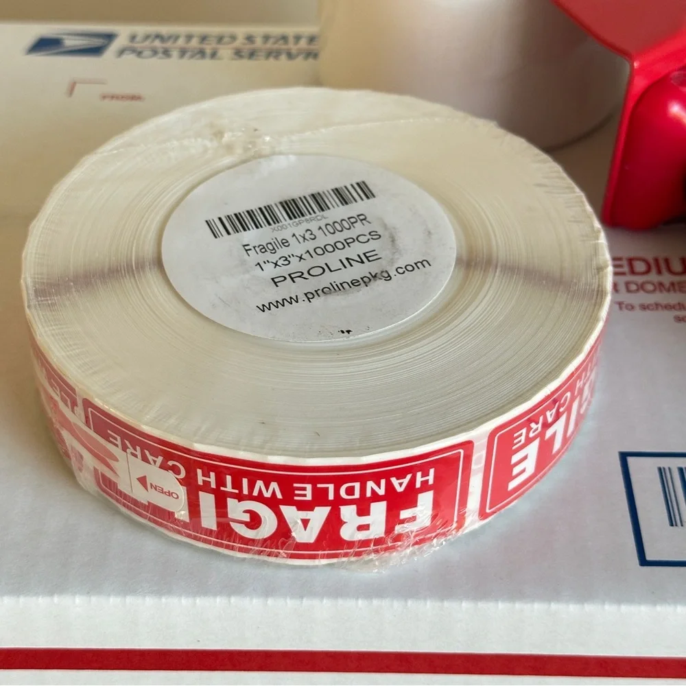 1000 Fragile Labels Stickers 1 Roll Red White Seller Shipping Supplies